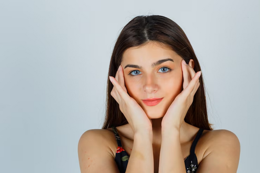 Vitamin C Serums 101 - How to Fade Dark Spots and Boost Radiance